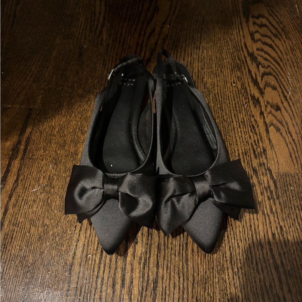 a new day Black Bow Flats